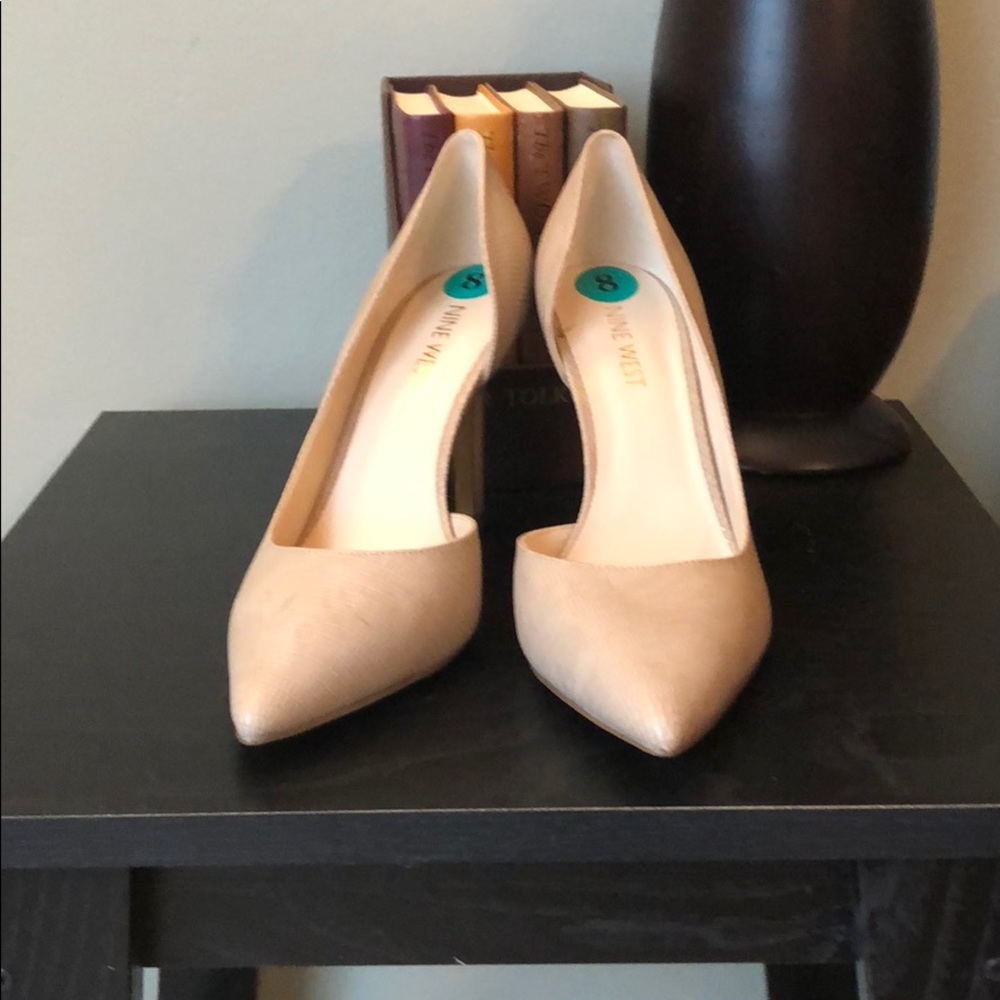 Nude Nine West Heels